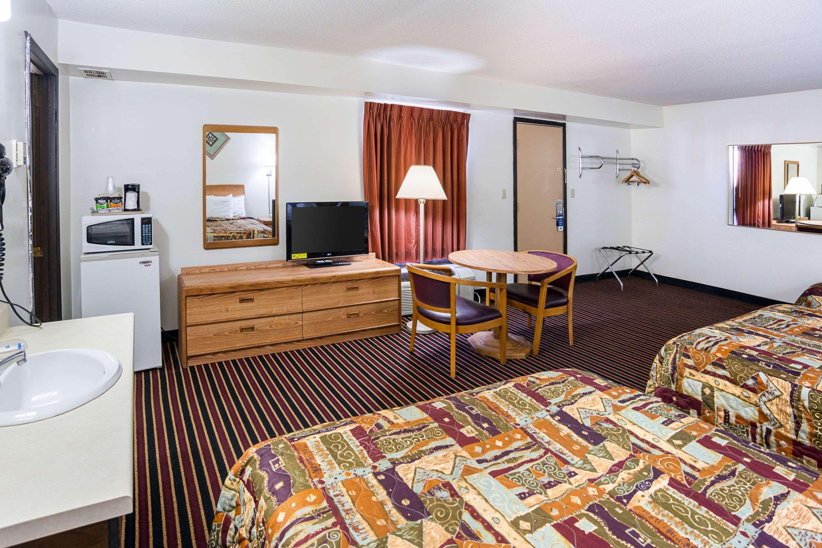 Rodeway Inn & Suites Austin Eksteriør bilde